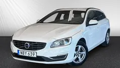 Vit Begagnad 2016 Volvo V60 Kombi | 139 800 kr (Marknadspris)