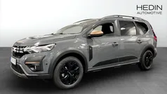 Grå (grey) Ny 2024 Dacia Jogger Extreme Kombi | 346 400 kr (Marknadspris)