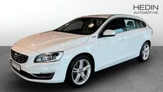 Vit (white) Begagnad 2018 Volvo V60 Kombi | 170 000 kr (Bra pris)