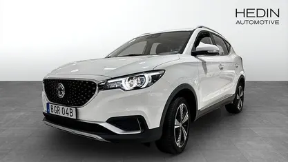 Vit Begagnad 2021 MG ZS Luxury SUV | 149 900 kr (Marknadspris)