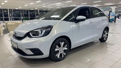 Vit Begagnad 2021 Honda Jazz Elegance Halvkombi | 189 800 kr (Bra pris)