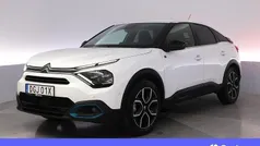 Vit Begagnad 2023 Citroën e-C4 Shine Halvkombi | 222 900 kr (Marknadspris)