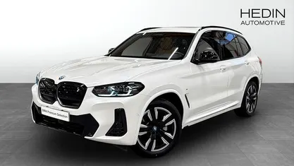 Begagnad BMW iX3 M Sport 210 kW (286 HK) 2024 Vit (white) SUV