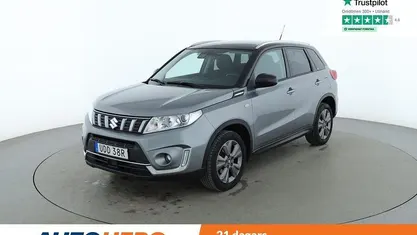 Mörkgrå (grå) Begagnad 2019 Suzuki Vitara SUV | 213 000 kr (Marknadspris)