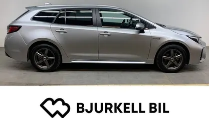 Begagnad Suzuki Swace 141 HK (103 kW) 2023 Kombi