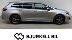 Silver Begagnad 2023 Suzuki Swace Kombi | 299 900 kr (Marknadspris)
