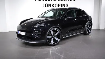 Svart (black) Ny 2025 Porsche Macan SUV | 1 215 000 kr (Bra pris)