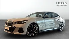 Grå Begagnad 2023 BMW i5 M Sport Sedan | 618 700 kr (Marknadspris)