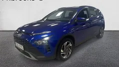 Blå (intense blue pearl) Begagnad 2022 Hyundai Bayon Essential SUV | 169 800 kr (Marknadspris)