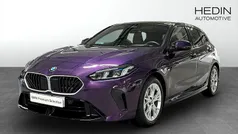 Begagnad 2025 BMW 120 Shadowline Halvkombi | 424 700 kr