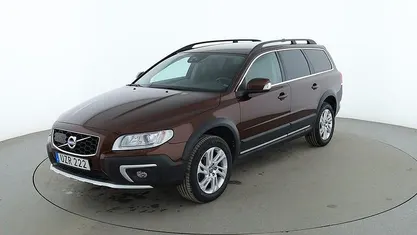 Brun Begagnad 2015 Volvo XC70 Momentum SUV | 191 000 kr (Marknadspris)