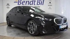 Svart Begagnad 2024 BMW 530e M Sport Sedan | 649 500 kr (Bra pris)