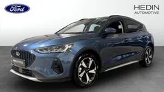 Blå (blue) Begagnad 2024 Ford Focus Active Halvkombi | 204 900 kr (Bra pris)