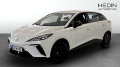 Vit (white) Begagnad 2023 MG MG4 EV Halvkombi | 269 900 kr (Marknadspris)