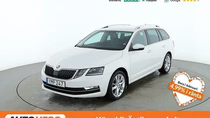 Vit Begagnad 2017 Skoda Octavia Style Kombi | 127 000 kr (Marknadspris)