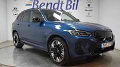 Blå Begagnad 2022 BMW iX3 M Sport SUV | 499 500 kr (Marknadspris)