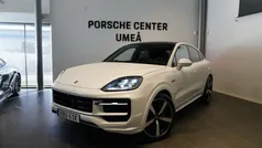 Vit Ny 2025 Porsche Cayenne SUV | 1 576 300 kr (Marknadspris)