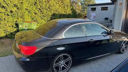 Svart sapphire metallic Begagnad 2010 BMW 325 Cabriolet Comfort Edition Cab | 198 000 kr (Lite dyr)