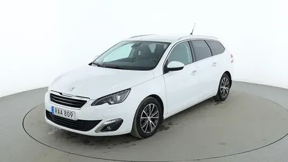 Vit Begagnad 2015 Peugeot 308 Allure Kombi | 88 000 kr (Marknadspris)