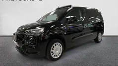 Svart Begagnad 2019 Opel Combo Minibuss | 134 900 kr (Marknadspris)