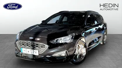 Begagnad Ford Focus ST-Line 125 HK (91 kW) 2022 Svart Kombi