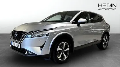 Silver Begagnad 2023 Nissan Qashqai Comfort SUV | 279 900 kr (Marknadspris)
