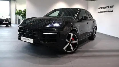 Begagnad Porsche Cayenne S E-Hybrid 519 HK (381 kW) 2024 Svart (black) SUV