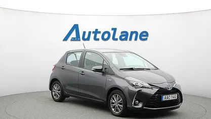 Begagnad 2019 Toyota Yaris Hybrid Halvkombi | 189 900 kr (Marknadspris)