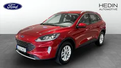 Röd (red) Begagnad 2022 Ford Kuga Titanium SUV | 269 900 kr (Marknadspris)