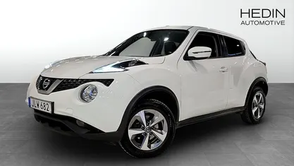 Begagnad Nissan Juke N-Connecta 113 HK (83 kW) 2018 Vit (white) SUV