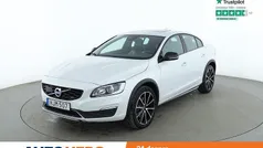 Begagnad 2016 Volvo S60 CC Summum Sedan | 231 000 kr