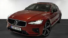 Röd (red) Begagnad 2019 Volvo S60 R-Design Sedan | 304 900 kr (Marknadspris)