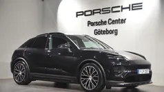 Svart (black) Ny 2025 Porsche Macan SUV | 1 178 700 kr (Marknadspris)