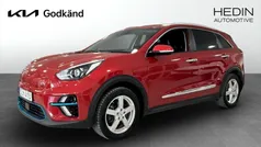 Röd (red) Begagnad 2021 Kia e-Niro Advance SUV | 269 900 kr (Marknadspris)