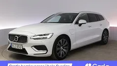 Vit Begagnad 2021 Volvo V60 Inscription Kombi | 351 900 kr (Marknadspris)