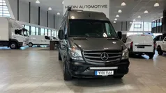 Grå Begagnad 2016 Mercedes Sprinter Van | 799 900 kr