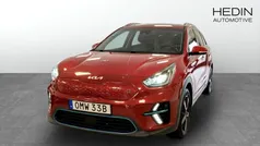 Röd (red) Begagnad 2022 Kia e-Niro 2 SUV | 254 800 kr (Bra pris)