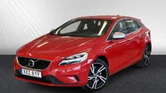 Röd Begagnad 2019 Volvo V40 R-Design Kombi | 189 800 kr (Marknadspris)