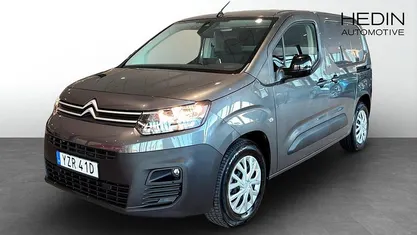 Begagnad Citroën e-Berlingo 100 kW (136 HK) 2022 Grå Minibuss
