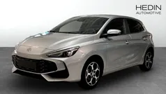 Silver Ny 2025 MG MG3 Luxury Halvkombi | 291 740 kr (Marknadspris)