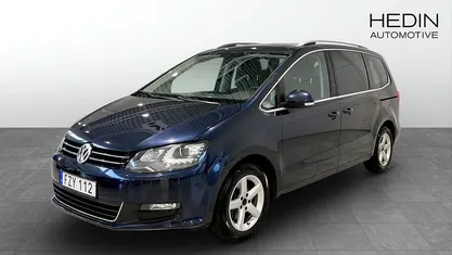 Blå Begagnad 2016 VW Sharan Minibuss | 164 900 kr (Bra pris)
