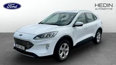 Vit (white) Begagnad 2022 Ford Kuga Titanium SUV | 244 900 kr (Bra pris)