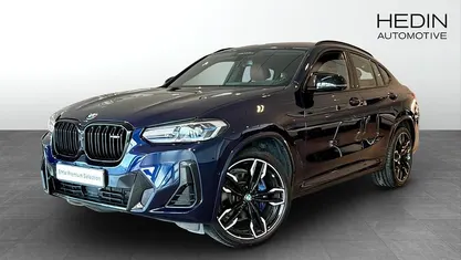 Blå (blue) Begagnad 2022 BMW X4 M Sport SUV | 628 700 kr (Marknadspris)
