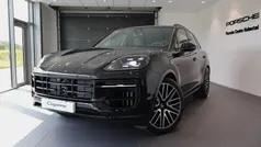 Svart (black) Ny 2025 Porsche Cayenne SUV | 1 510 700 kr (Marknadspris)