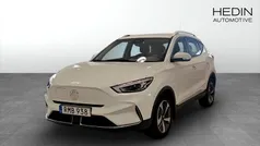 Vit (white) Begagnad 2022 MG ZS Comfort Sedan | 244 900 kr (Bra pris)