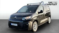Svart (black) Begagnad 2022 Citroën Berlingo Minibuss | 174 900 kr (Marknadspris)