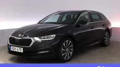 Svart Begagnad 2022 Skoda Octavia Business Line Kombi | 285 900 kr (Marknadspris)