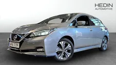 Svart Begagnad 2021 Nissan Leaf N-Connecta Halvkombi | 209 900 kr (Marknadspris)