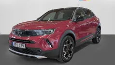 Röd metallic Begagnad 2021 Opel Mokka Ultimate SUV | 209 500 kr (Marknadspris)
