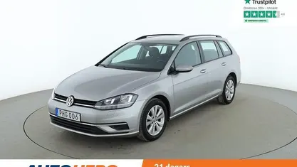 Silver Begagnad 2017 VW Golf VII Kombi | 151 000 kr (Marknadspris)